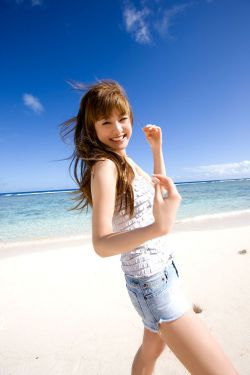 和月折梨花